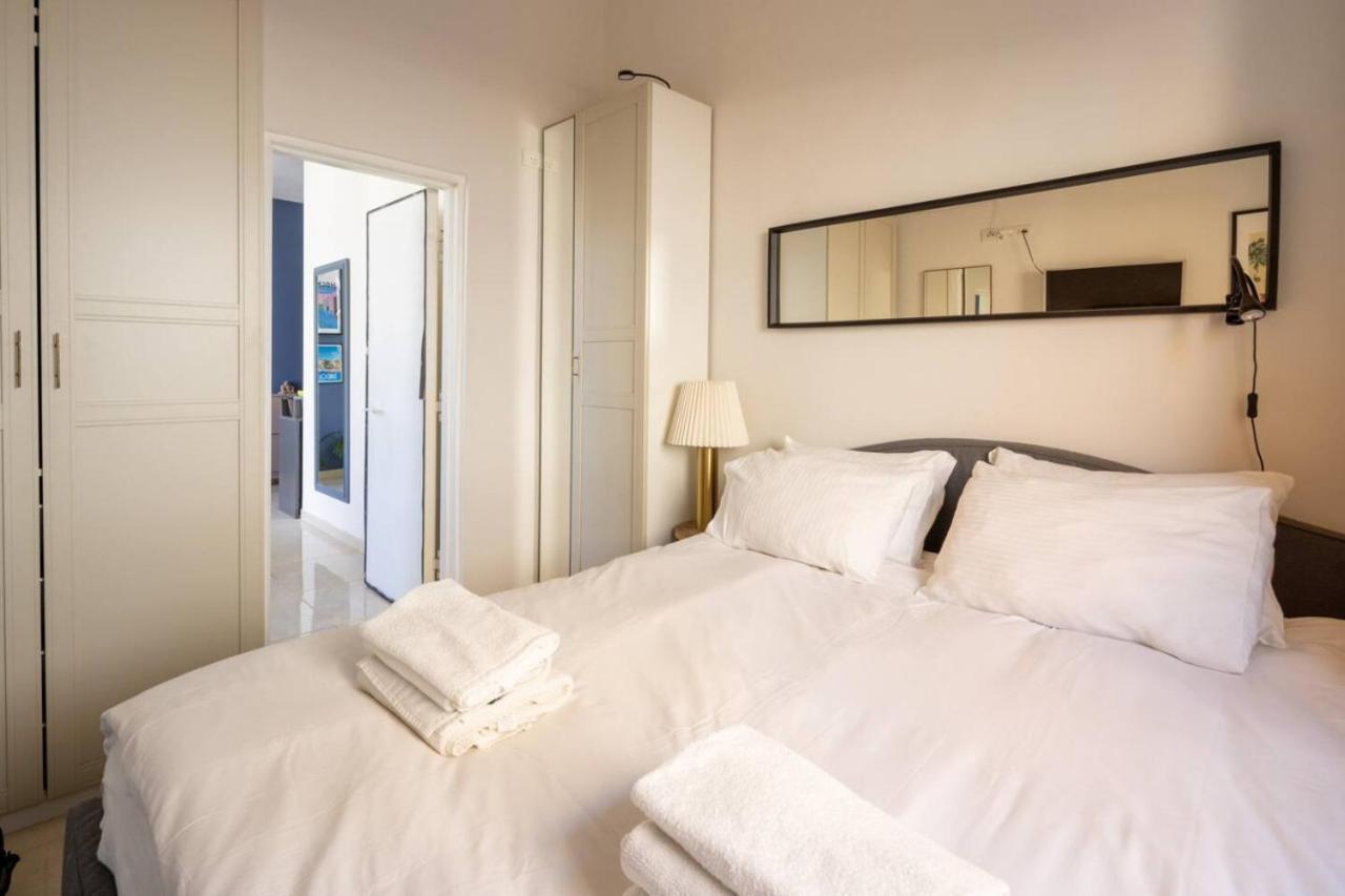 Căn hộ Bauhaus Artistic Haven In The Heart Of With Mamad By Sea N' Rent *