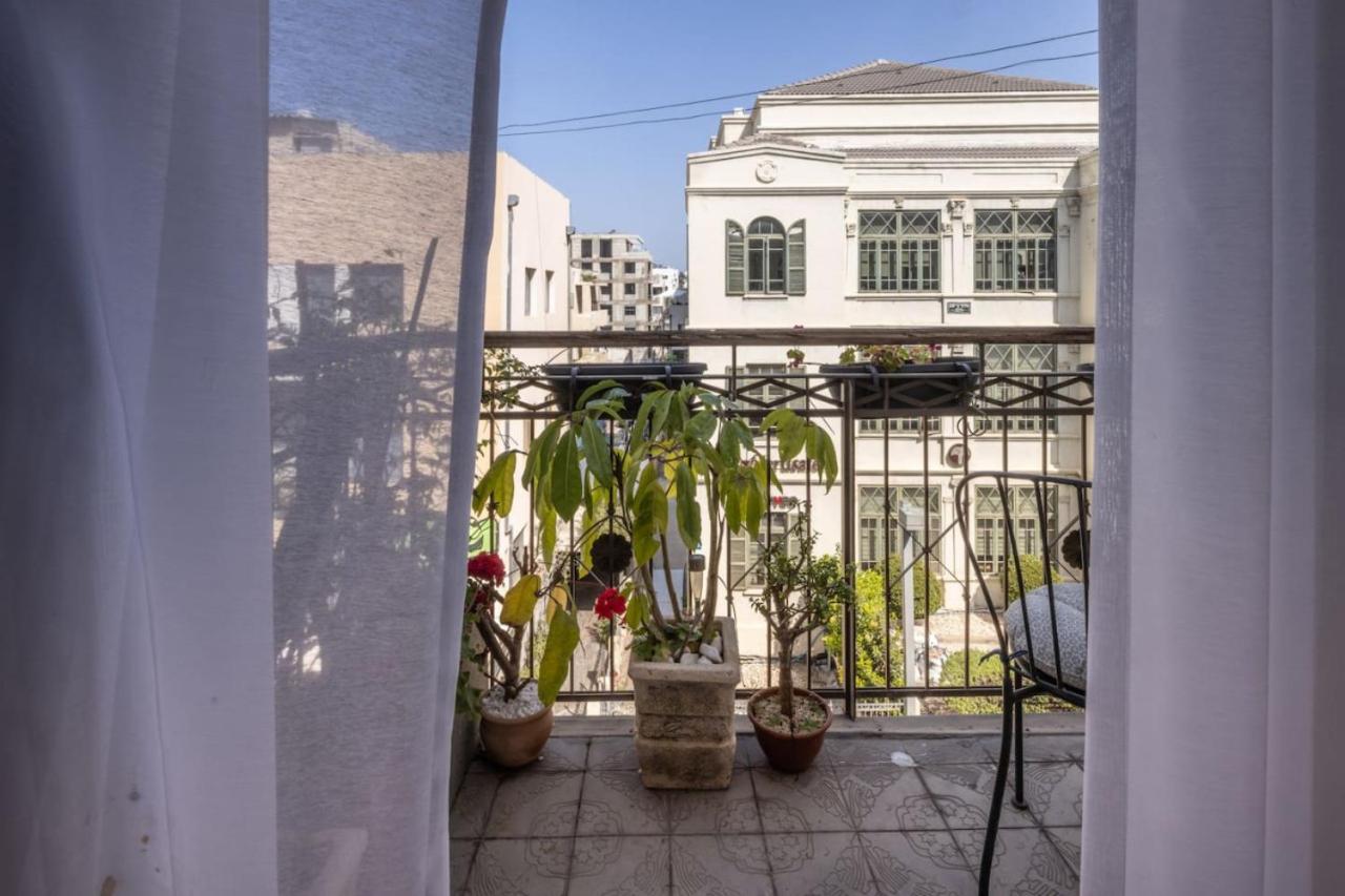 Bauhaus Artistic Haven In The Heart Of With Mamad By Sea N' Rent Tel Aviv