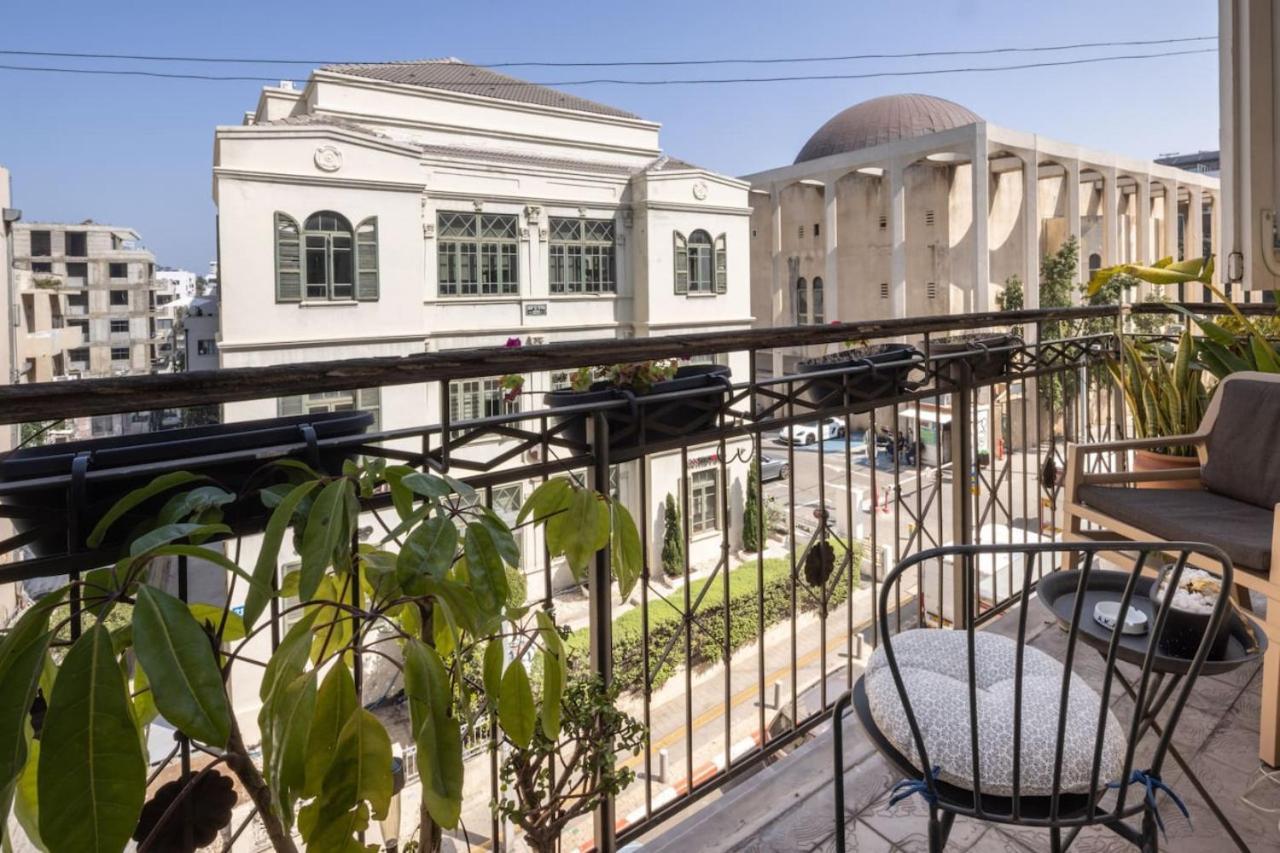 Căn hộ Bauhaus Artistic Haven In The Heart Of With Mamad By Sea N' Rent *